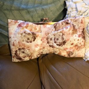 Charming Charlie handbag